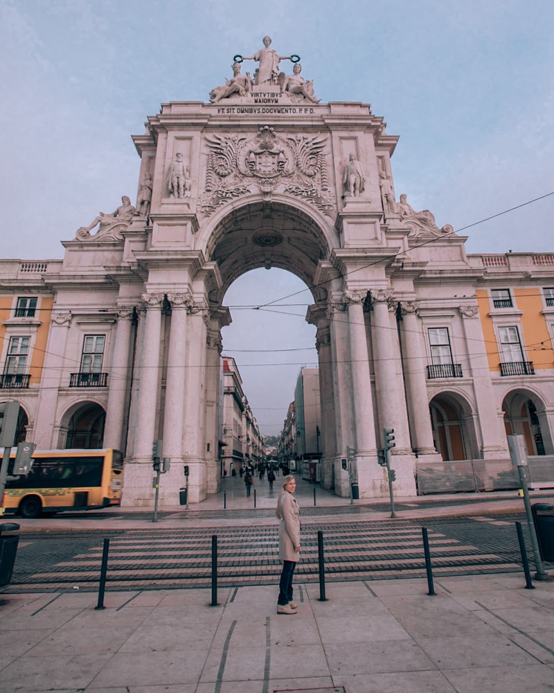 Arco da Rua Augusta in Lisbon. Click here for the Instagrammable places Lisbon has plus a free map!