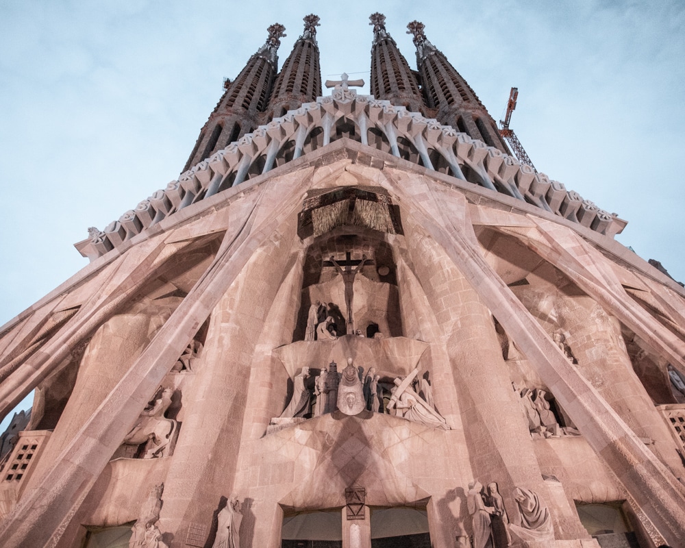 The Passion Facade of Sagrada Familia in Barcelona. See the perfect itinerary for 3 days in Barcelona and all the best Instagram photo spots here.