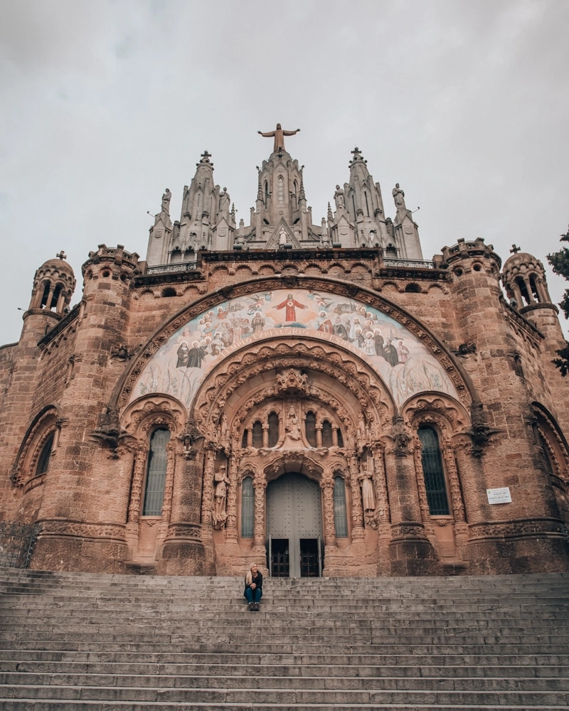 The crype of the Tempt of the Sacred Heart of Jesus on Mount Tibidabo in Barcelona. Get a full 3 day Barcelona itinerary and travel guide here!