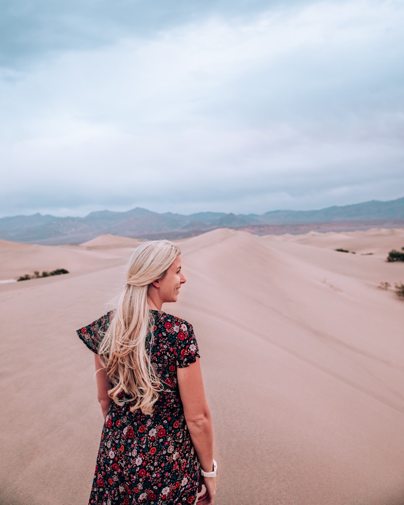 Hiking Mesquite Sand Dunes is one of the highlights of Death Valley. Find a full one day itinerary for Death Valley including where to stay, what to see and do, and when to visit.