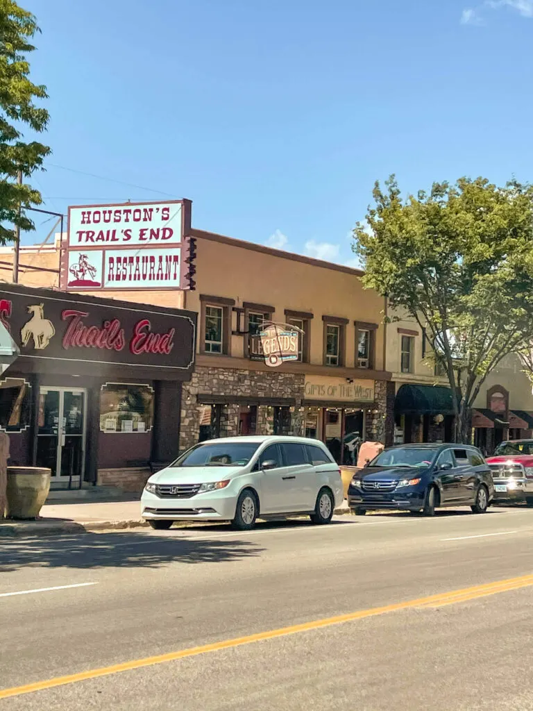 Houston's Trail's End in Kanab Utah