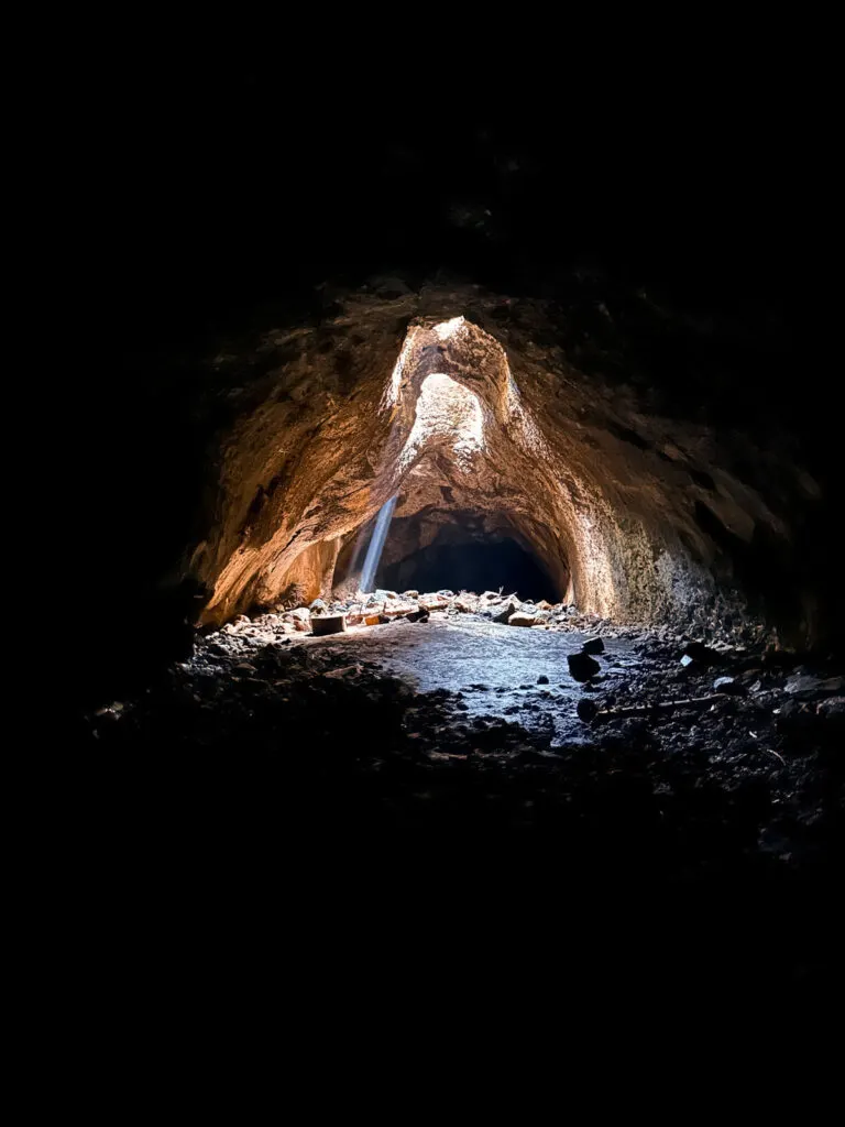 skylight cave oregon iphone photo