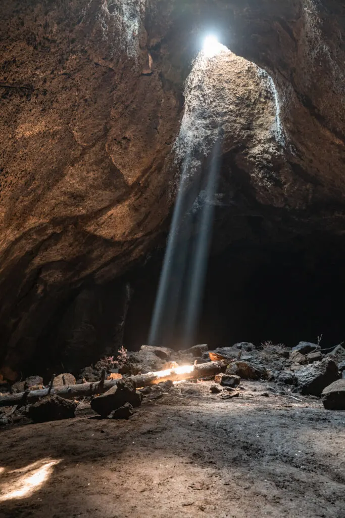 skylight cave in oregon