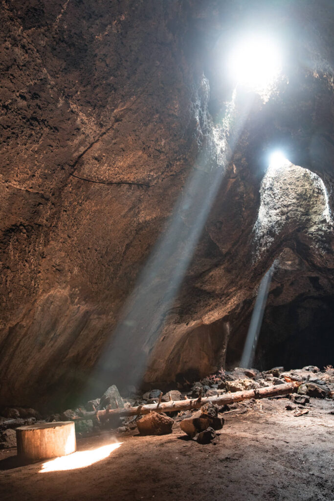 skylight cave oregon with rays of light