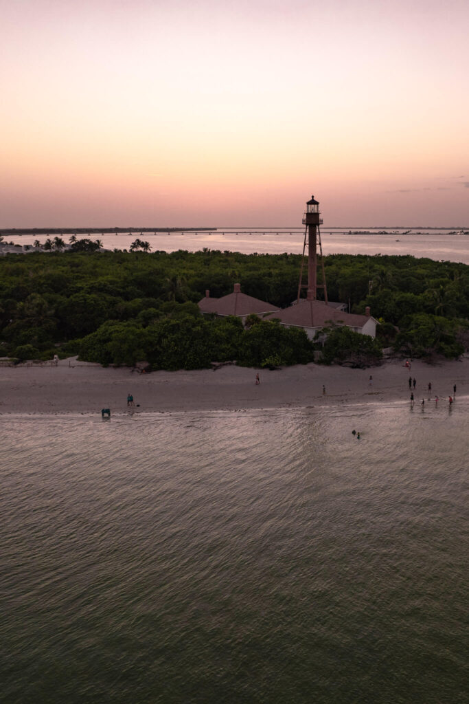 sunset at sanibel lighthouse beach park
