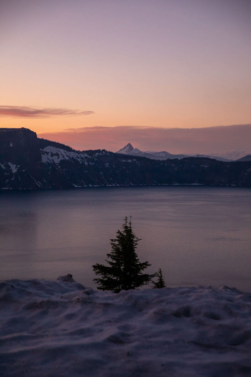 sunset at crater lake with mount thielsen